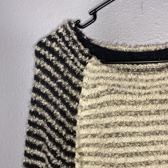 Ann Taylor Loft Fuzzy Striped Knit Soft Sweater Size Large - Picture 7 of 11